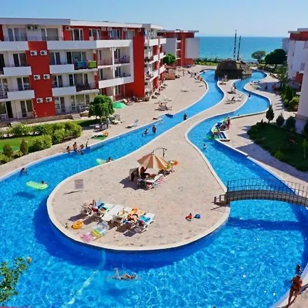 Beachfront With Sea Views * 圣弗拉斯