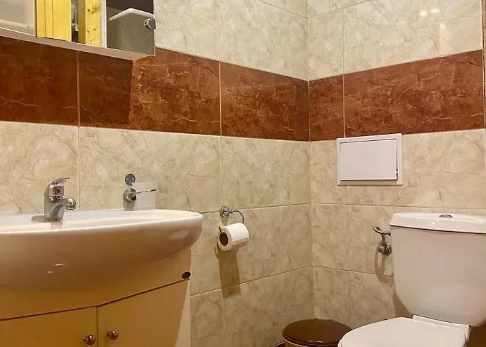 Beachfront With Sea Views דירה